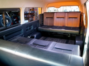 ハイエースワゴンアウトドア　キャンプ　車中泊　バンライフ　１BOX　ベッド　キャンピングカー